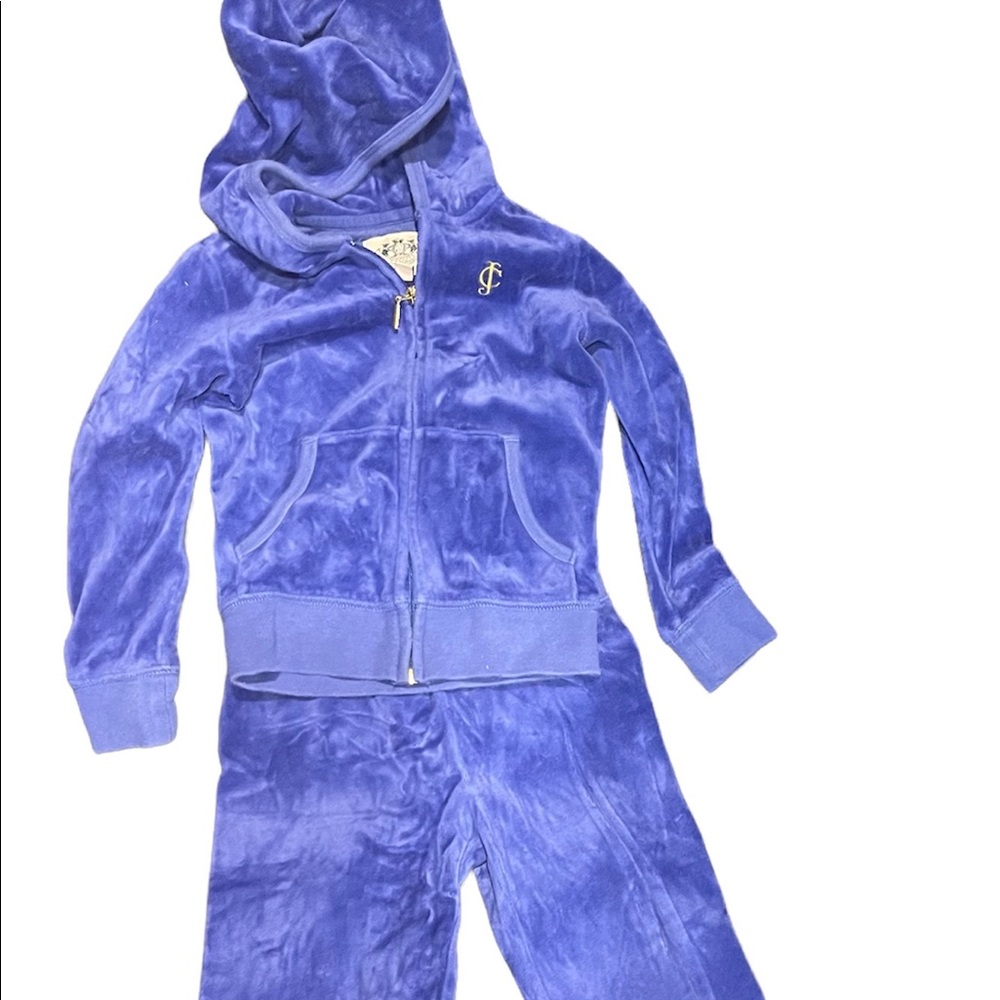 Beautiful Juicy Couture Purple Matching set! Size 4.❣️